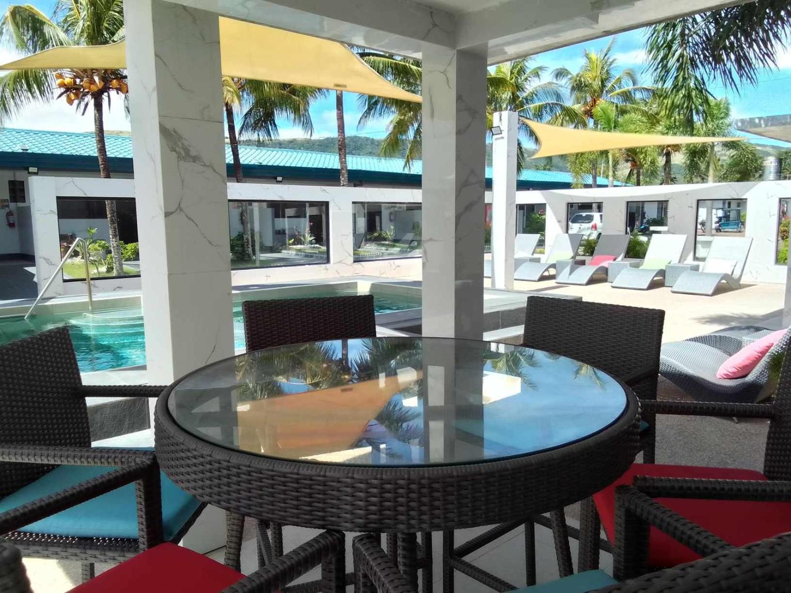 Cave Beach Resort Boutique Luxury Accomodation Dingalan Exterior foto
